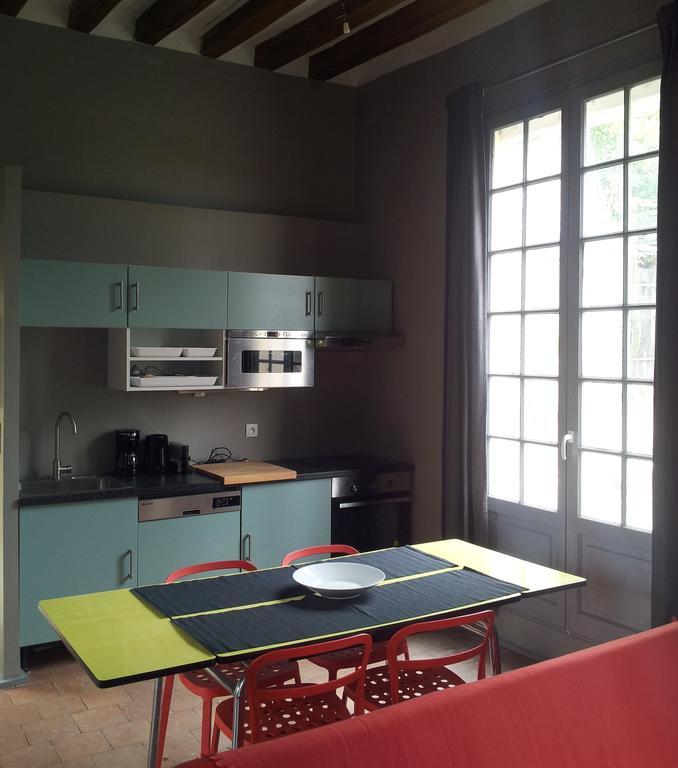 L'Ecole Des Filles Villa Ponce sur Le Loir Bagian luar foto